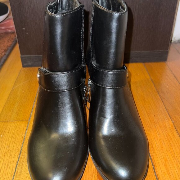 Anne Klein Akrive Boots - Women's Size 8.5 - Picture 5 of 7